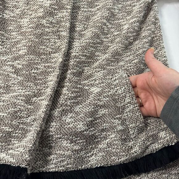 LOGO By Lori Goldstein Boucle Coat Caridgan Fringe Detail Gray Side Snap Size M - Picture 6 of 10